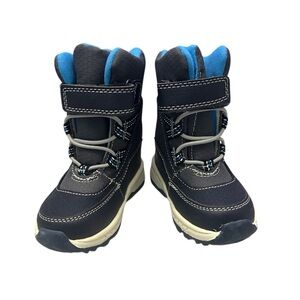 NWOT Carter's Uphill Winter Water Resistant Snow Boots Size 5 / 18-24 Months